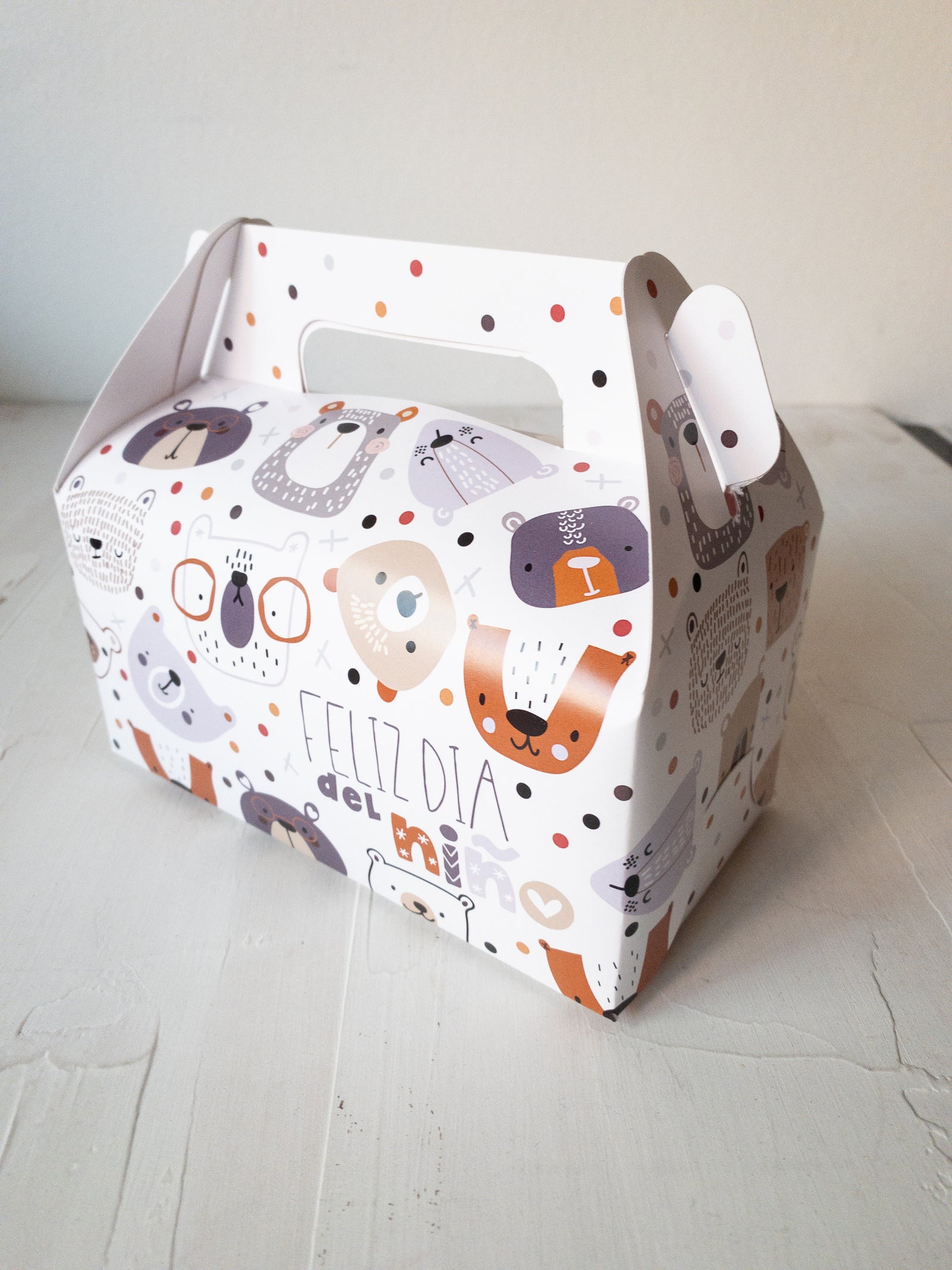 12 CAJAS OSOS 9,5 ALTO X 9,5 ANCHO X 17 LARGO - DETALLES PINCHANDO LA FOTO