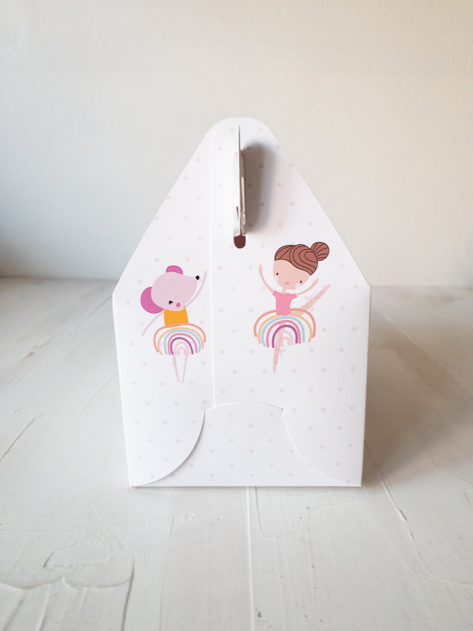 12 CAJAS BAILARINAS 9,5 ALTO X 9,5 ANCHO X 17 LARGO - DETALLES PINCHANDO LA FOTO