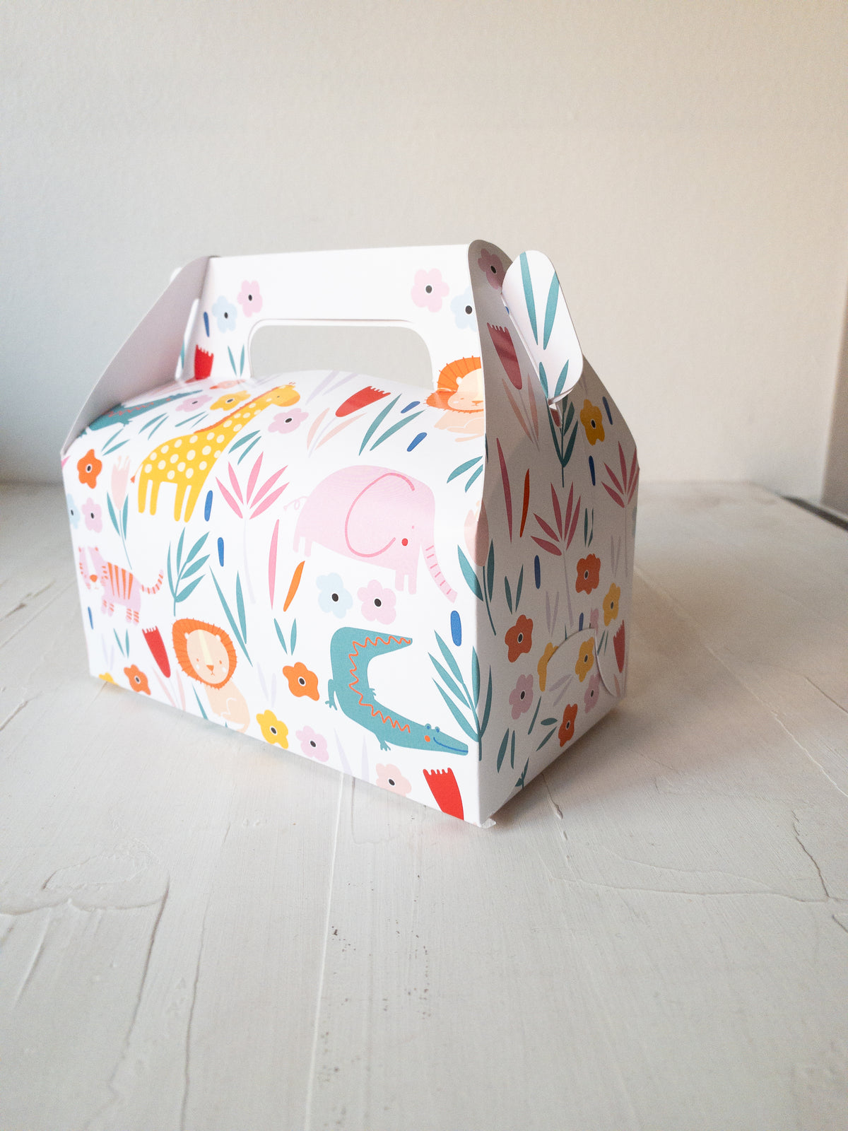 12 CAJAS ANIMALES 9,5 ALTO X 9,5 ANCHO X 17 LARGO - DETALLES PINCHANDO LA FOTO