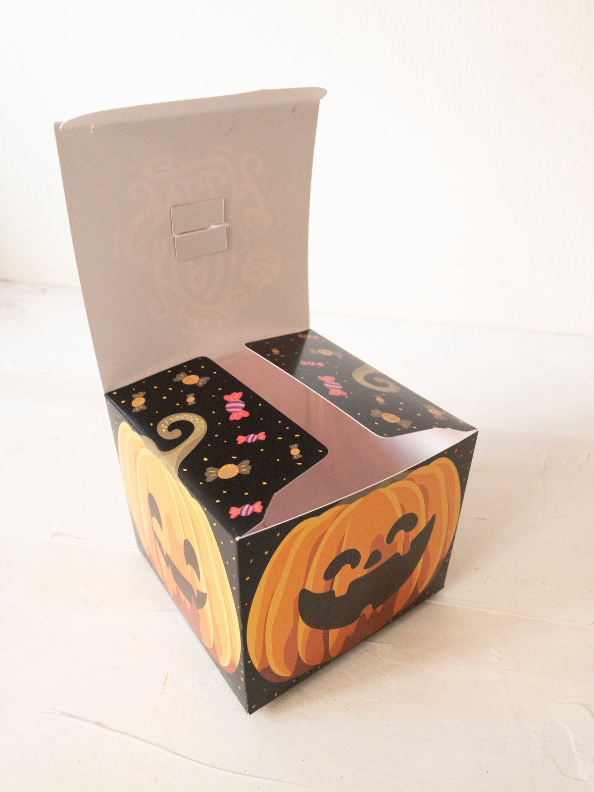 12 CAJAS CALABAZA BOO!