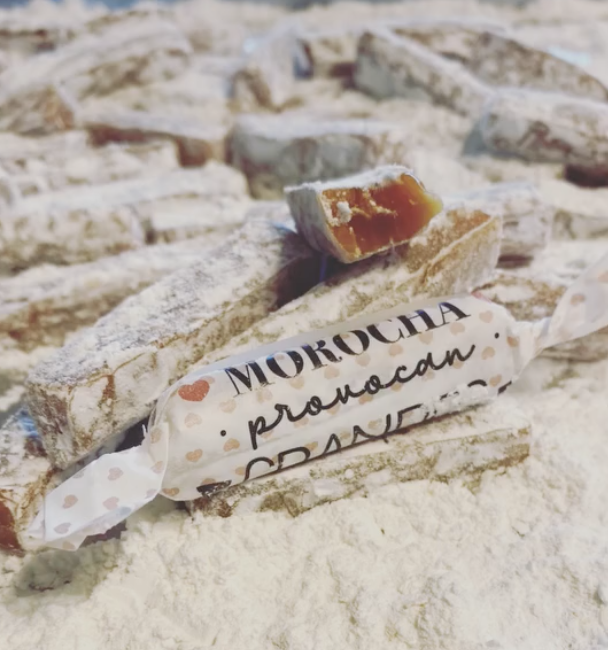 PAPEL DE CALUGAS 12X6 CMS - FONDO BLANCO - PINCHA FOTO PARA MÁS INFO