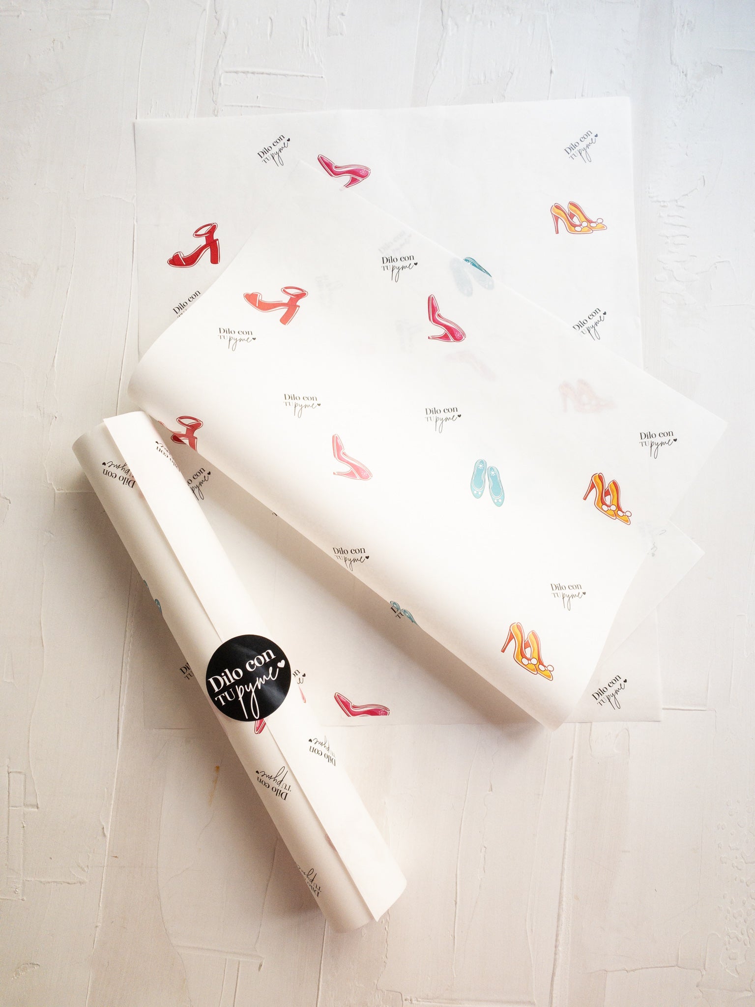 50 PAPEL MANTEQUILLA 33X50 CM - UN PAR MÁS - CON LOGO + INFO PINCHANDO LA FOTO