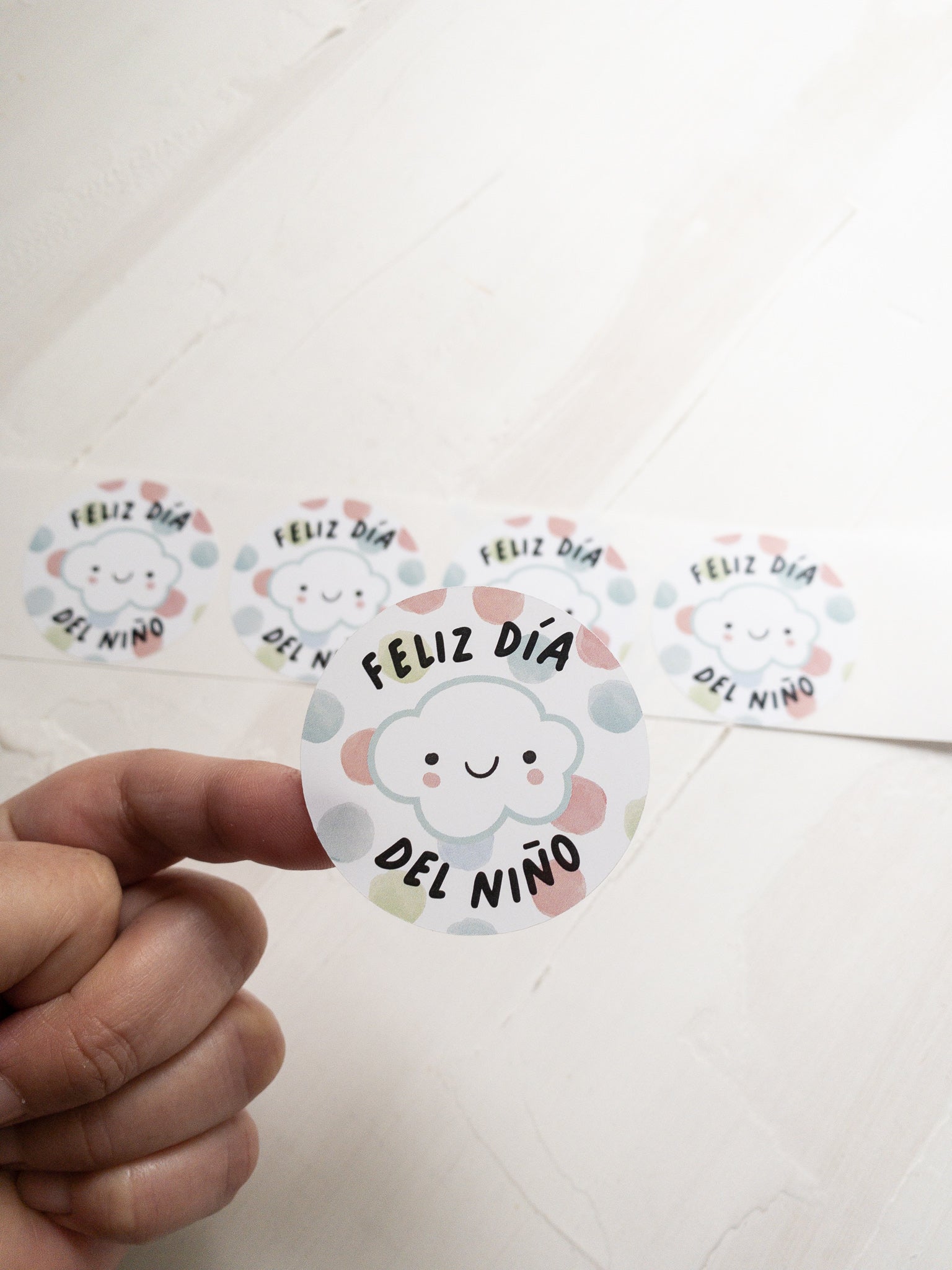 40 STICKER DÍA DEL NIÑO "NUBELUZ" - PINCHA LA FOTO PARA MÁS INFO