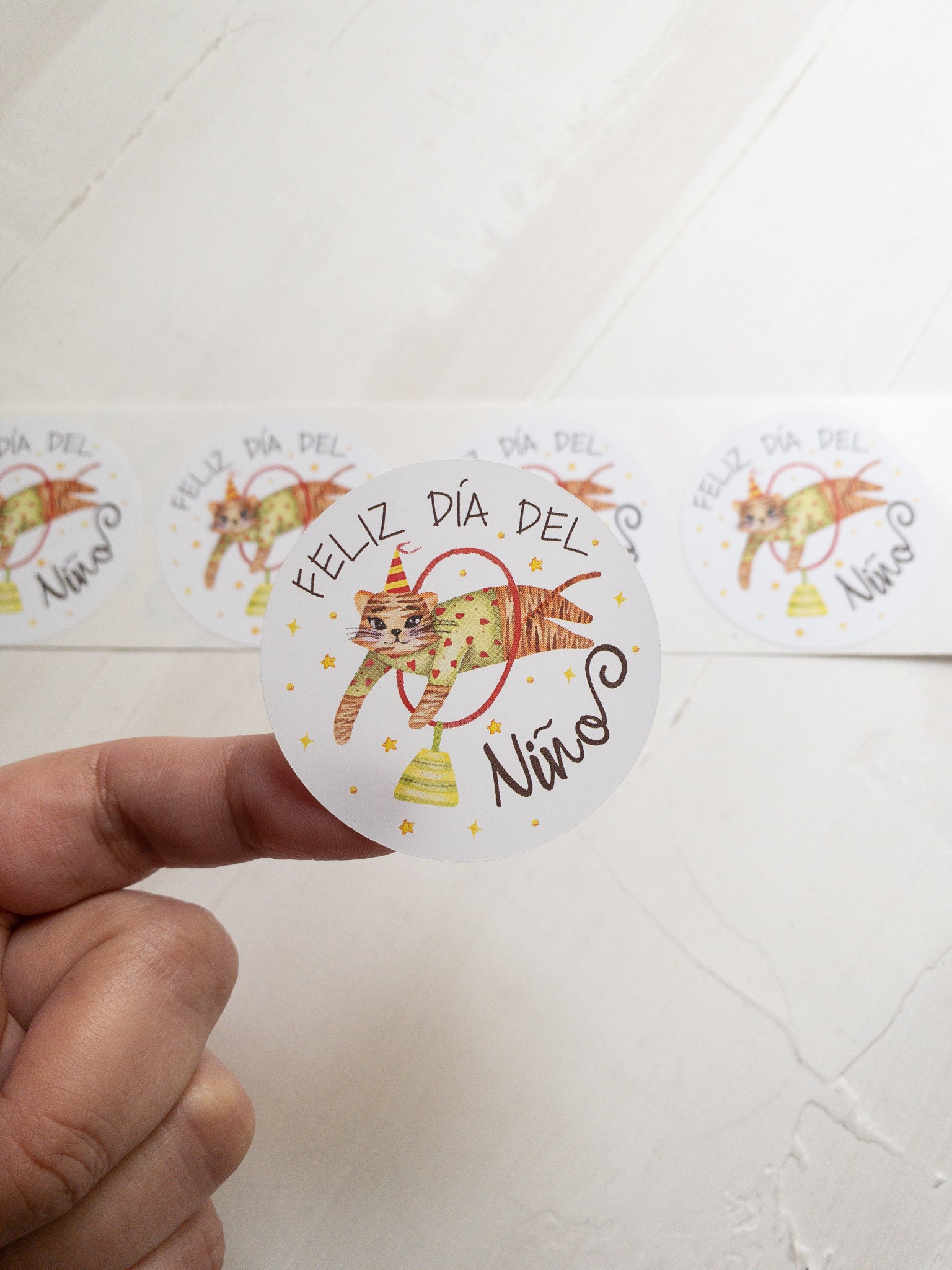 40 STICKER DÍA DEL NIÑO "MISHI EN EL CIRCO" - PINCHA LA FOTO PARA MÁS INFO