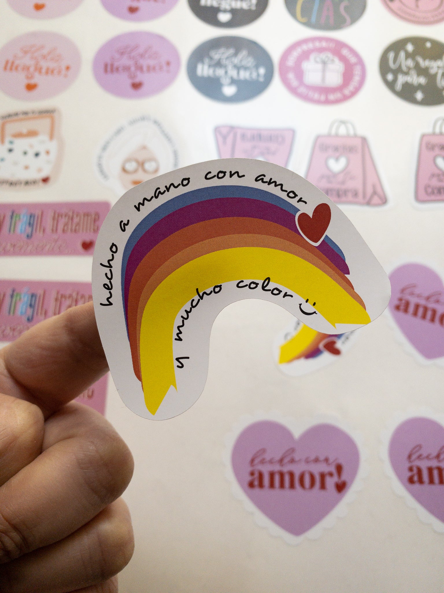 210 STICKER "MUCHO COLOR" + INFO PINCHANDO LA FOTO