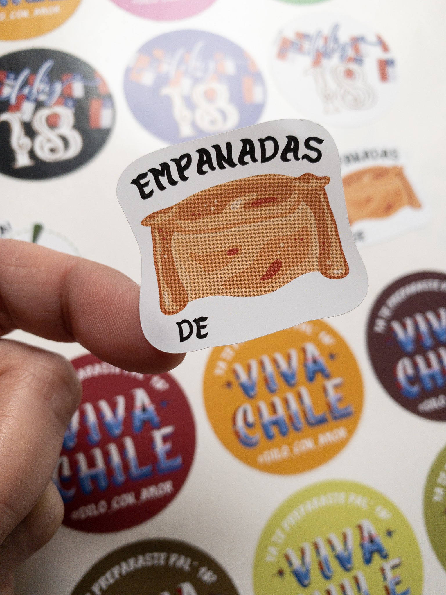 80 STICKER 4X3,5 CM -  EMPANADA DE .... / INGRESA EN LA FOTO PARA OPCIONES