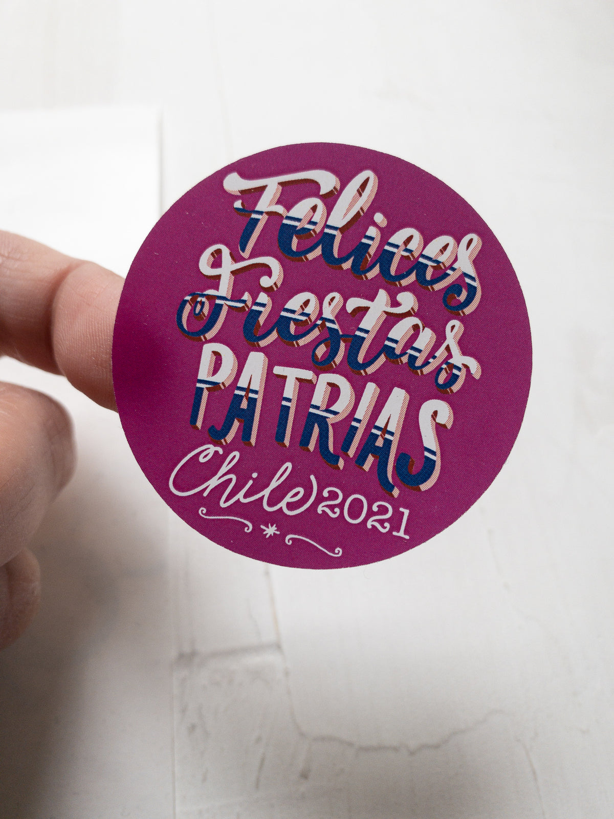 40 STICKER 5 CM -  FELICES FIESTAS / INGRESA EN LA FOTO PARA OPCIONES