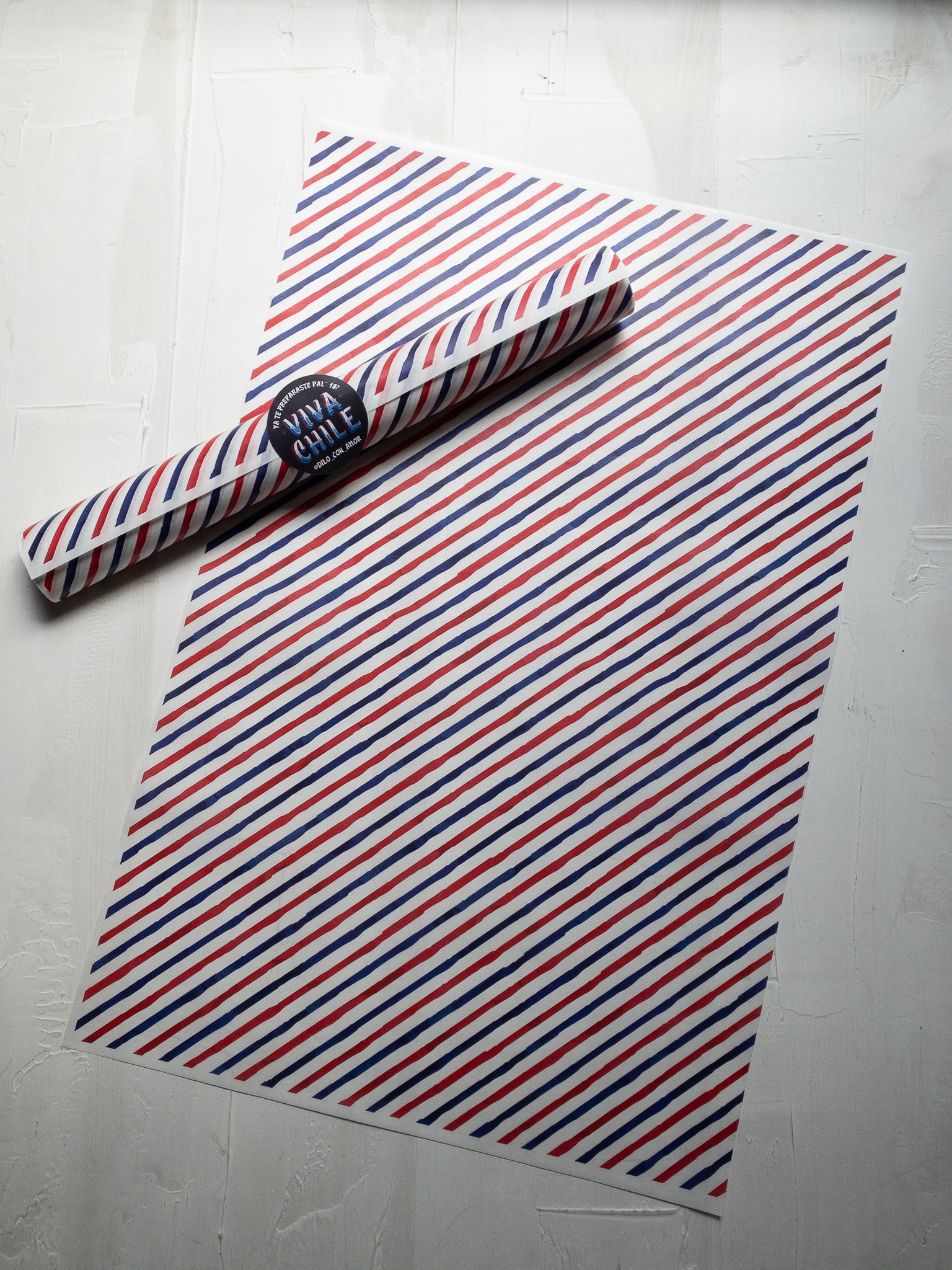 50 PAPELES 33X50 -  BLANCO AZUL Y ROJO  - SIN LOGO -