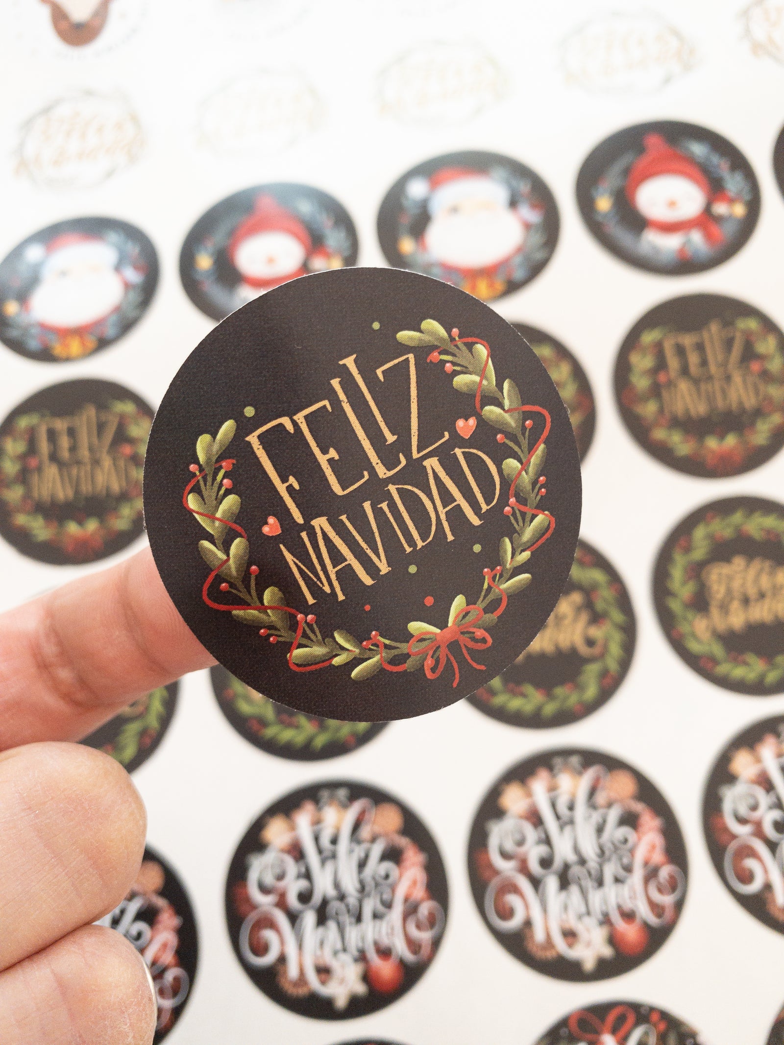 CORONA 4 - 40 STICKER  + INFO PINCHANDO LA FOTO