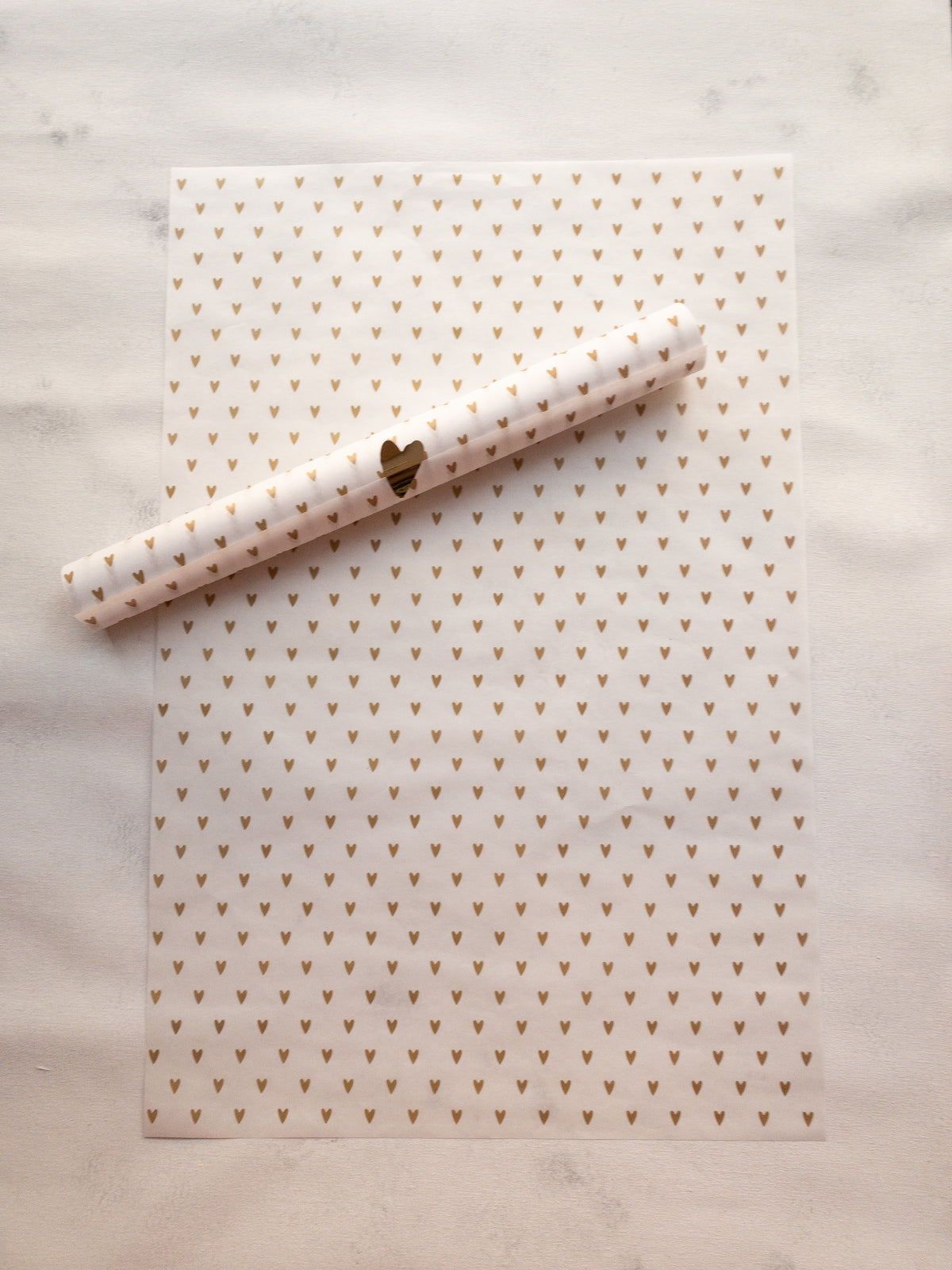 50 PAPEL MANTEQUILLA - MINI CORAZÓN - SIN LOGO