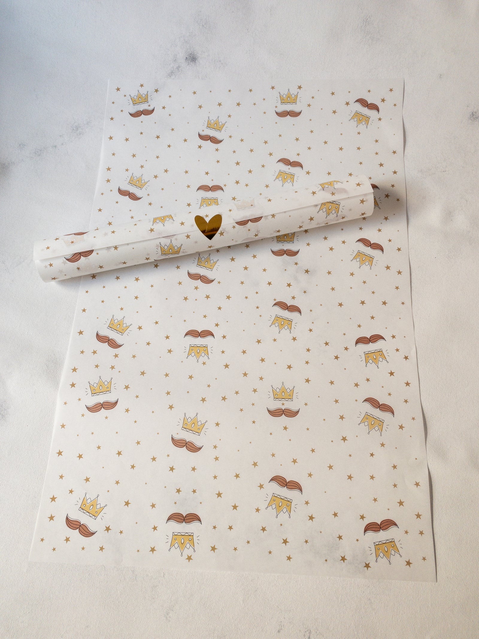 50 UNIDADES - PAPÁ REY / SIN LOGO - MÁS INFO PINCHA FOTO