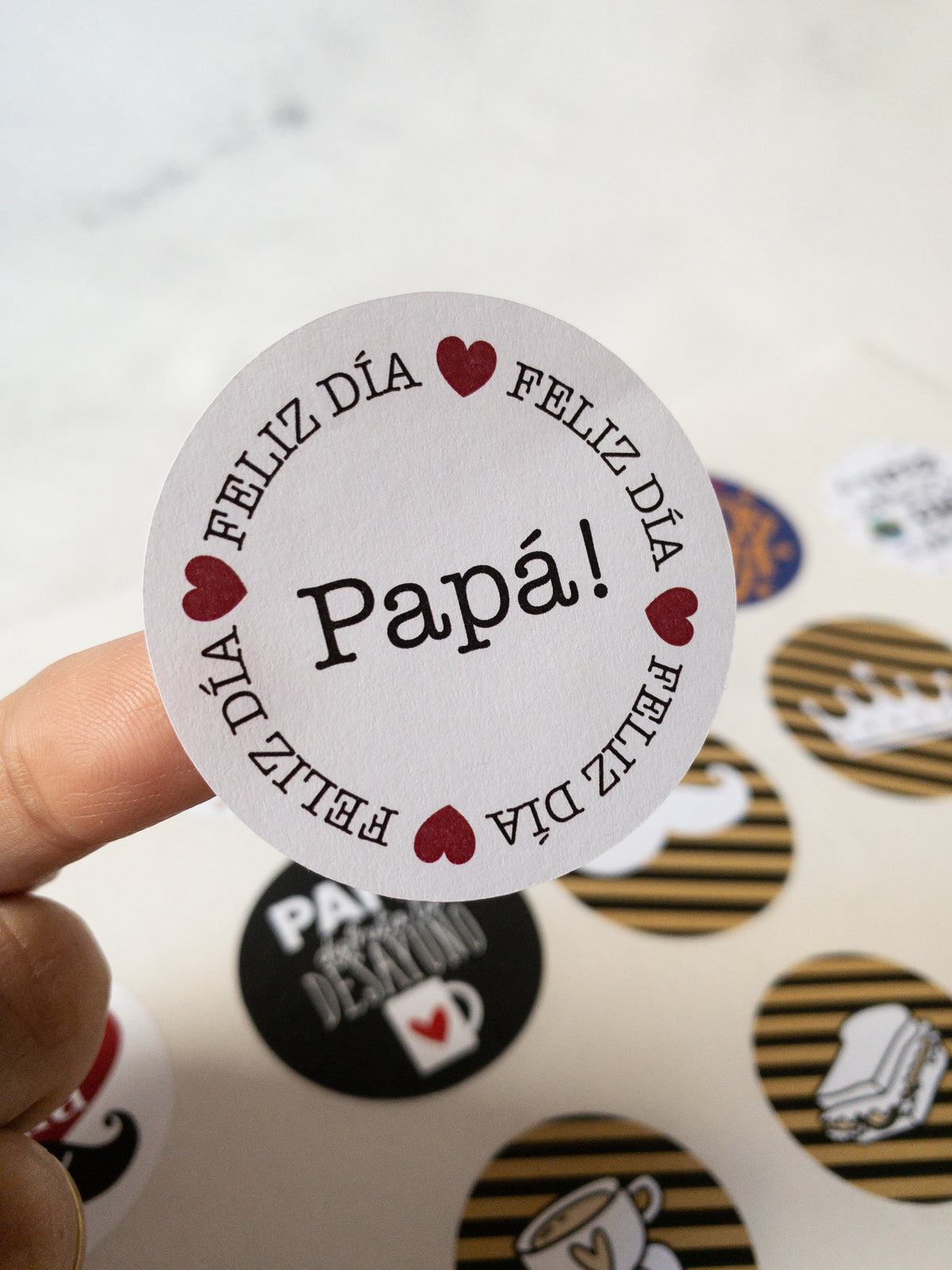 40 STICKER 5 CMS - FELIZ DÍA PAPÁ! - MÁS INFO PINCHA LA FOTO