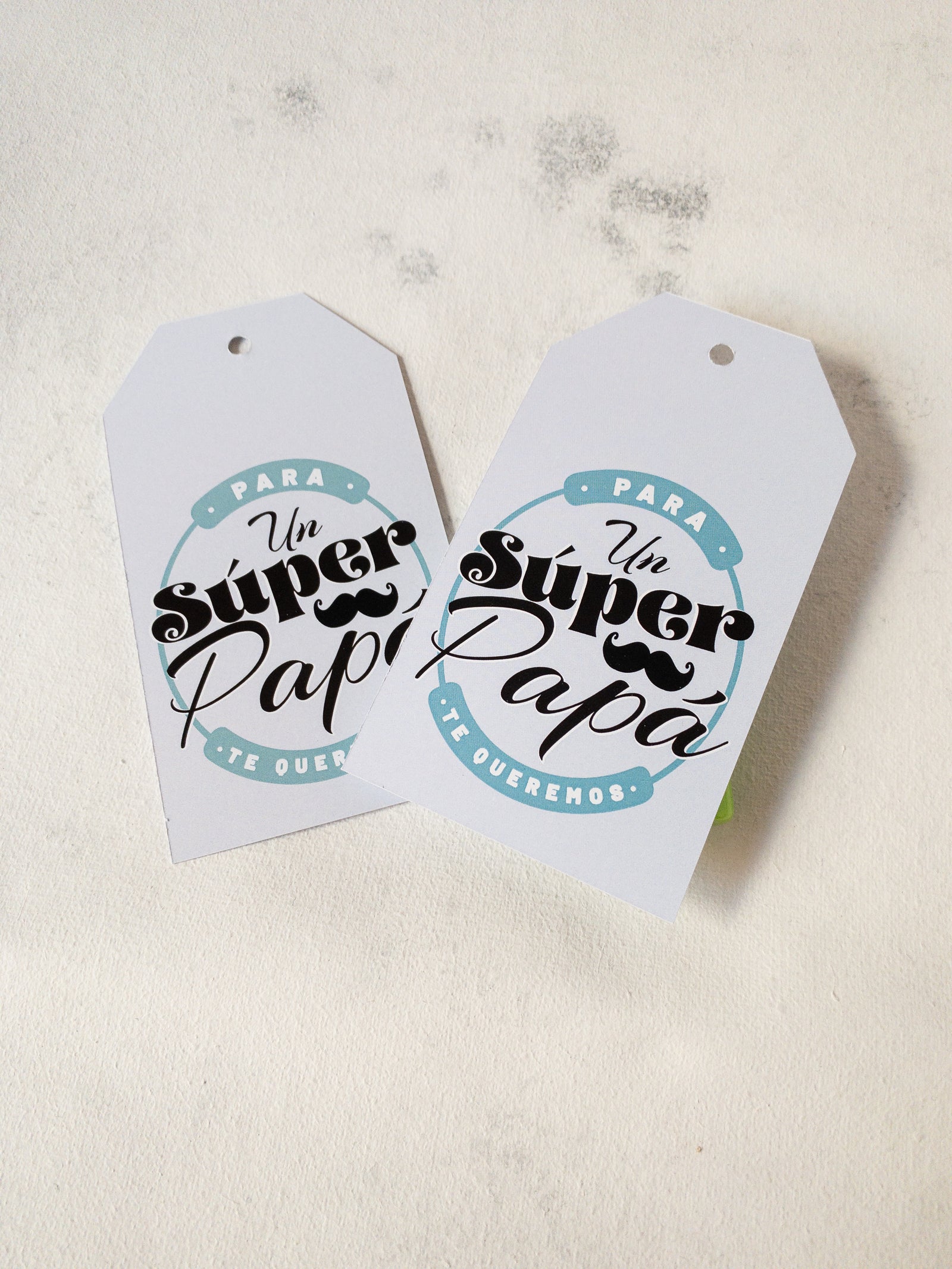 40 TAGS  6X11 CMS - UN SÚPER PAPÁ - MÁS INFO PINCHA FOTO
