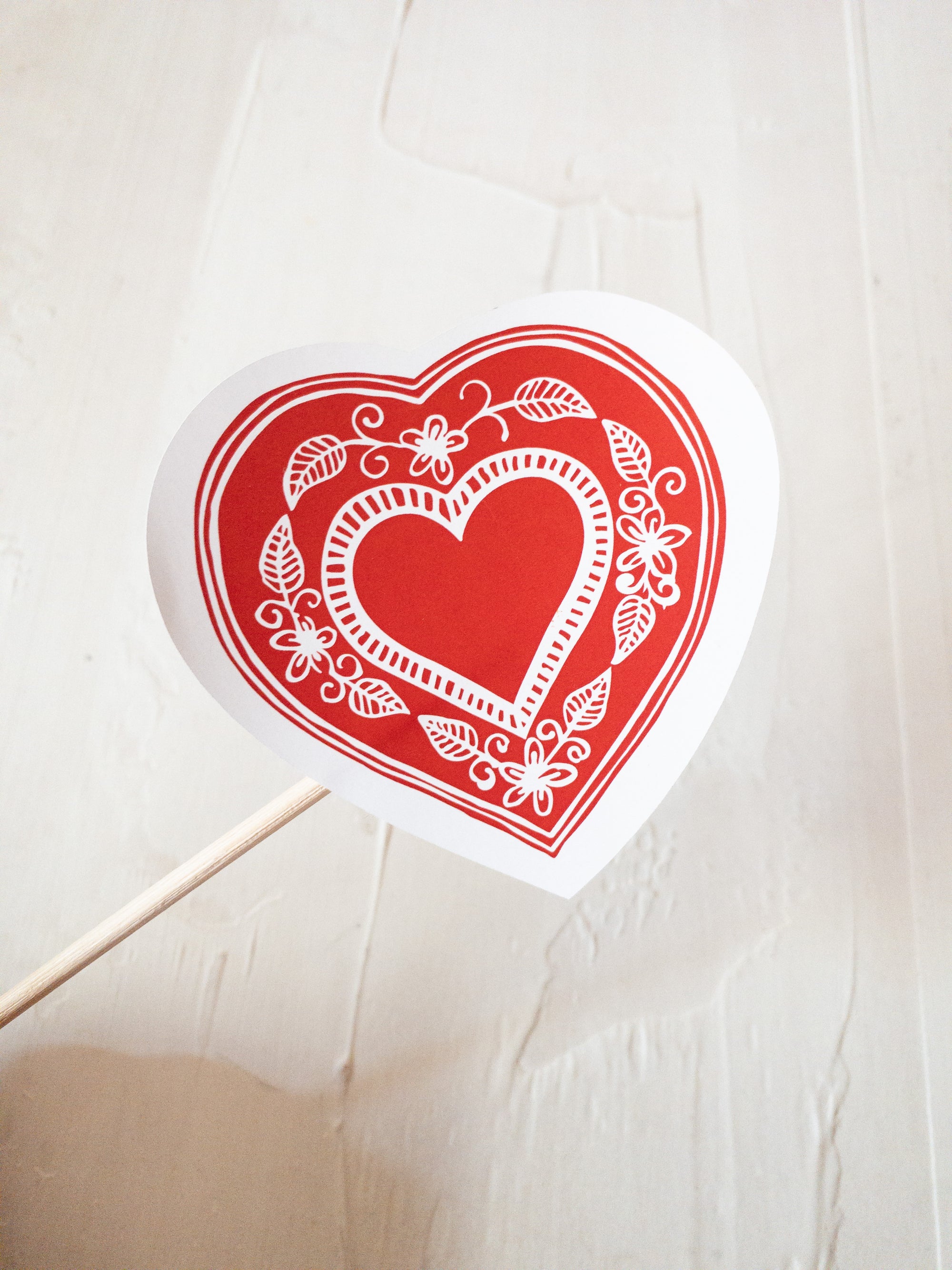 28 STICKER  7X6,9CM  "CORAZÓN CALADO" / INGRESA EN LA FOTO PARA INFO