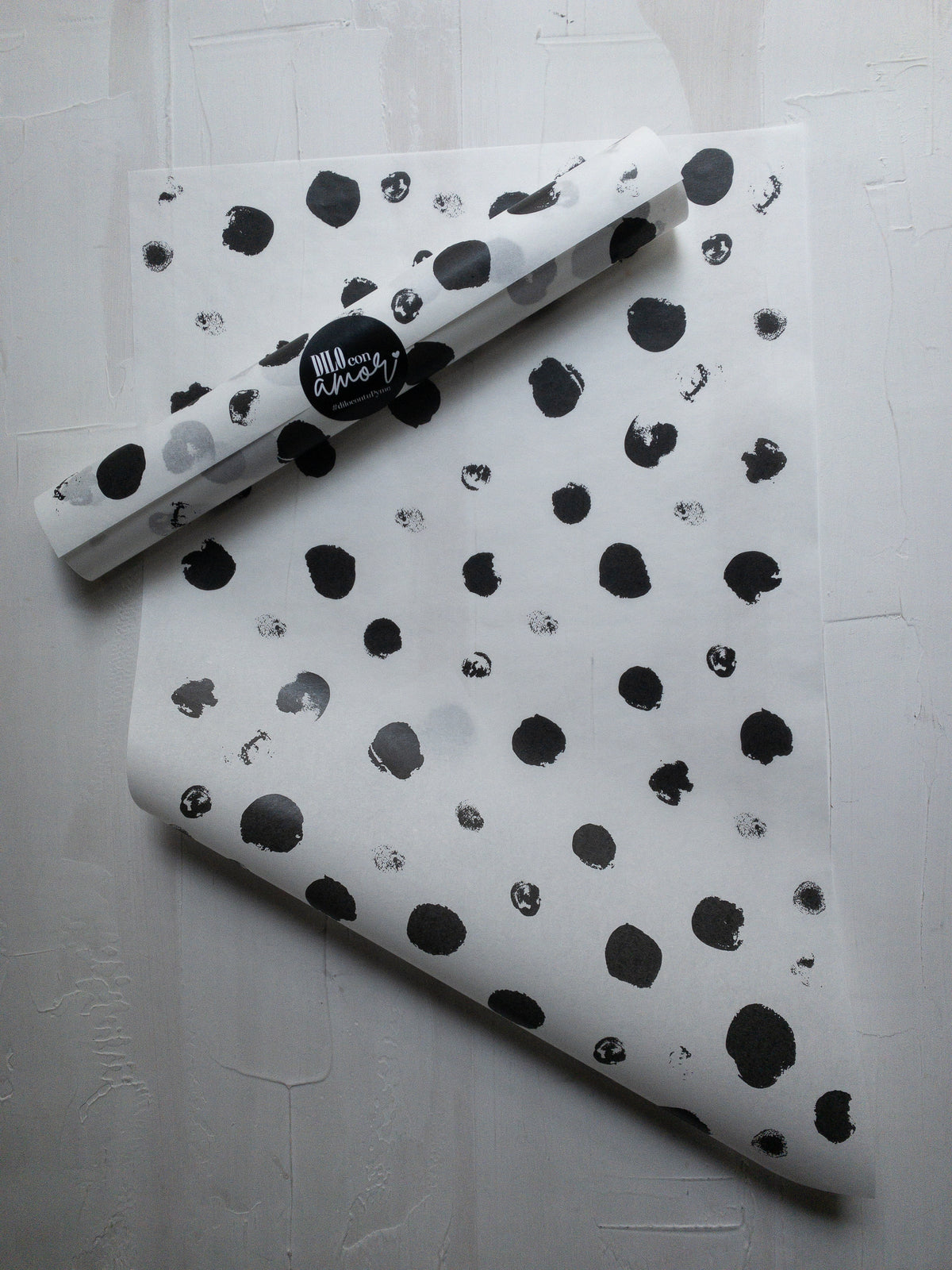 50 UNIDADES DOTS DOTS B/N SIN LOGO  MÁS INFO PINCHA FOTO